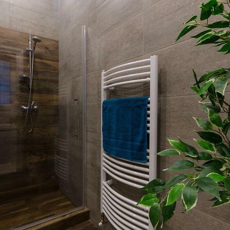 Modern, Luxury Flat In The Heart Of Budapest Exterior foto